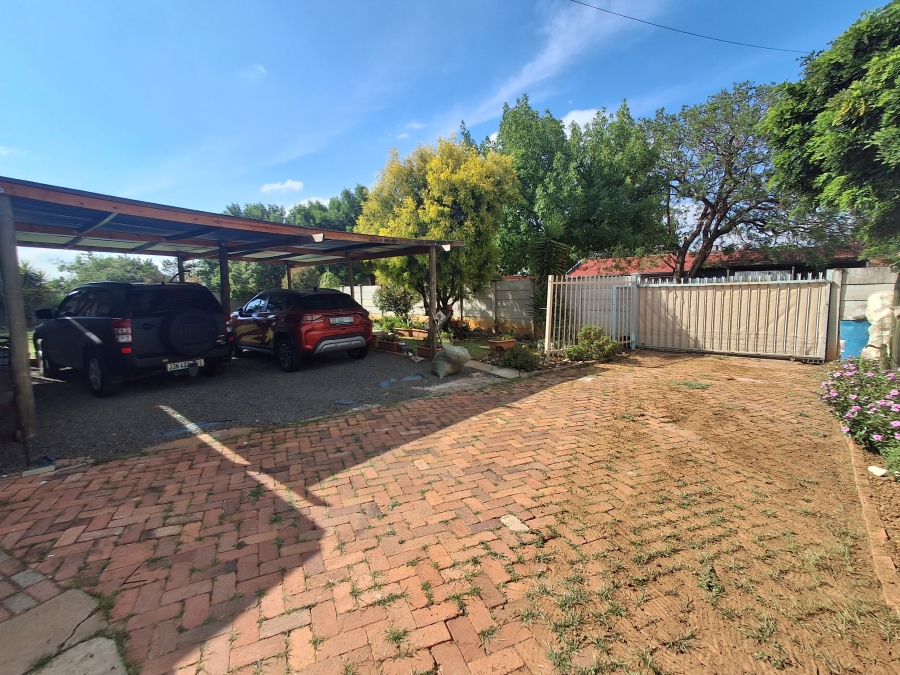 3 Bedroom Property for Sale in Jan Cillierspark Free State